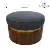 Tabouret chic en bois noyer et assise en toile crise avec bande en laiton véritable.