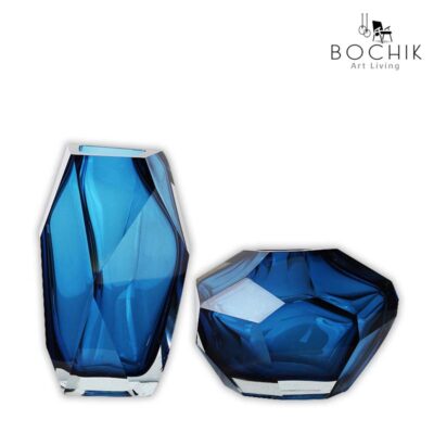 DIAMOND-BLUE-Duo-de-vases-de-luxe-en-forme-de-diamant-en-crystal-bleu