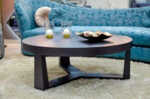 Table centrale en bois hêtre massif vernis noyer, idéal pour salon marocain et moderne
