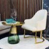 Chaise de luxe en simili cuir blanc cassé (1er choix) avec socle en Acier Inoxydable Couleur Or